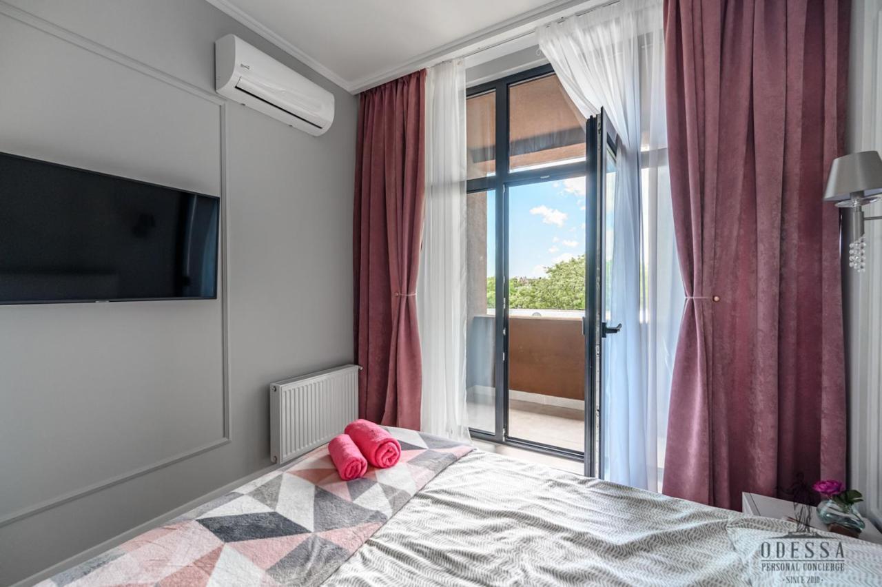 City Center New House Odessa Zewnętrze zdjęcie